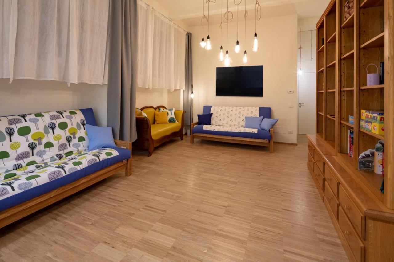 La Casa Colorata - Flats In Milan - Bocconi Apartman Kültér fotó