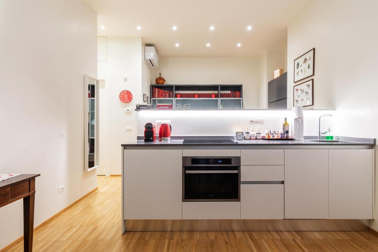 La Casa Colorata - Flats In Milan - Bocconi Apartman Kültér fotó