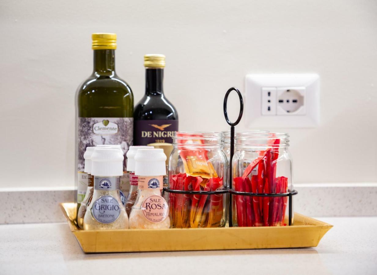 La Casa Colorata - Flats In Milan - Bocconi Apartman Kültér fotó